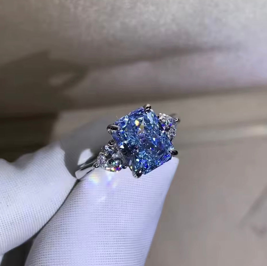 3 CT Blue Moissanite Ring - Ice Cut